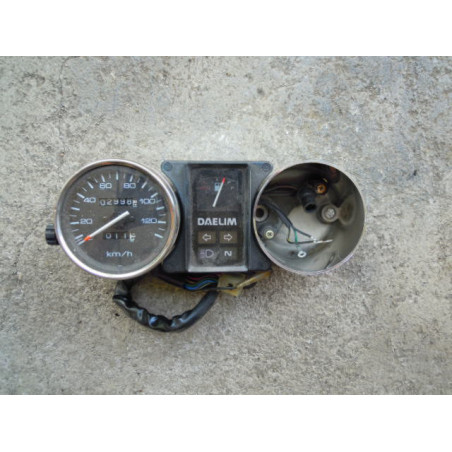 Daelim VS 125 Licznik obudowa licznika
