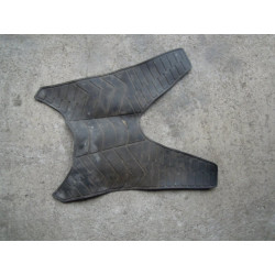 Suzuki AN 125 guma pod nogi