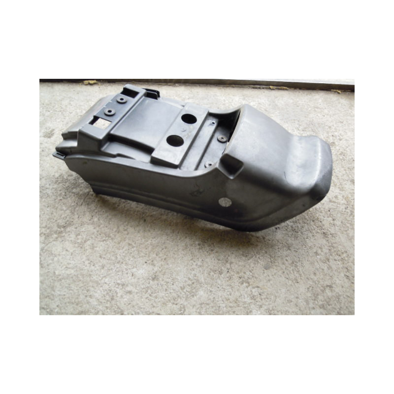 Hyosung GA 125 Błotnik tył