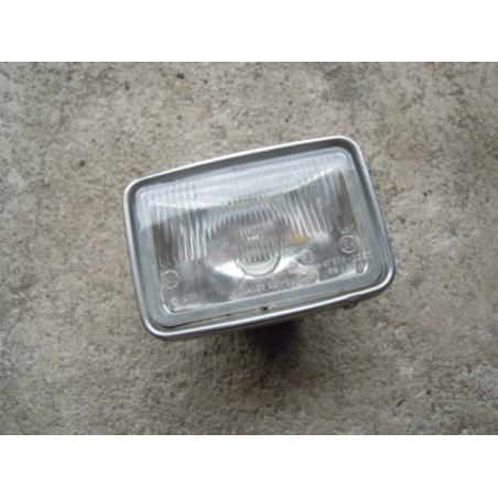 Suzuki GS 125 Lampa przód