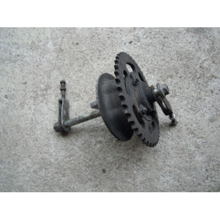 Suzuki GS 125 bośa tył zębatka napinacze komplet