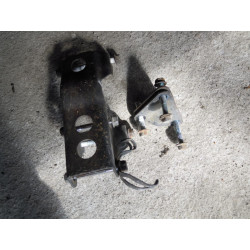 Suzuki GN 125 Mocowanie silnika oryginał