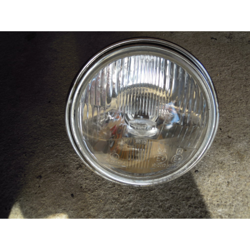 Suzuki GN 125 Lampa przód oryginał