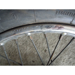 Yamaha SR 125 Koło przód komplet