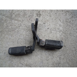 Yamaha SR 125 Nóżki przód podnóżek przedni 2 szt