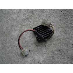Yamaha SR 125 Regulator napięcia