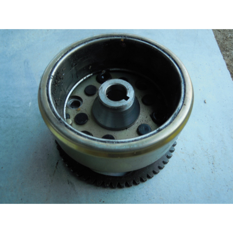 Hyosung GA 125 Cruise II Magneto Wolne koło