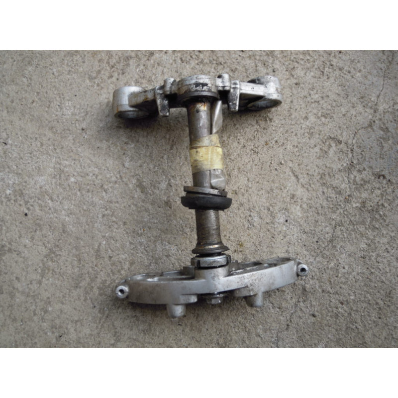 Hyosung GA 125 Cruise II Półki komplet